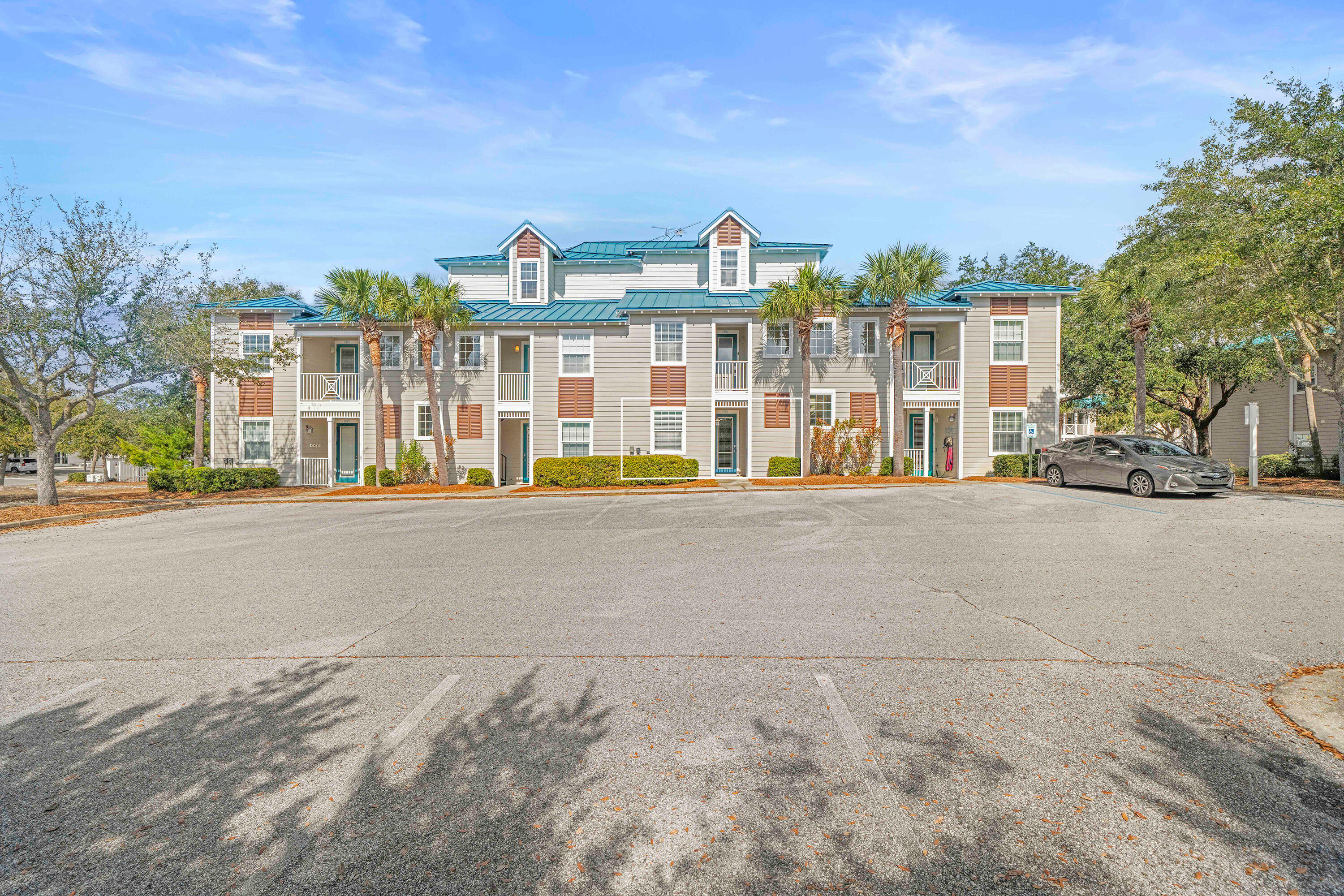 VILLAGE AT BLUE MOUNTAIN BEACH - Residential