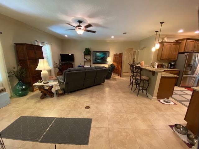 ELLIOTTS POINT 4TH ADDN - Residential