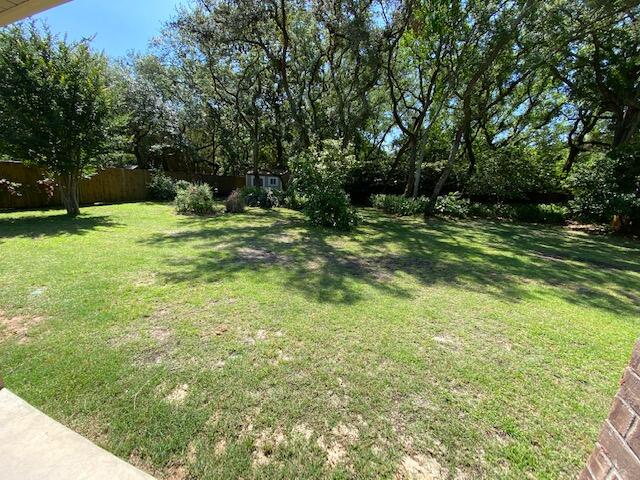 ELLIOTTS POINT 4TH ADDN - Residential