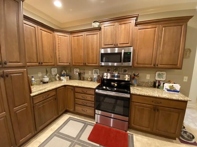 ELLIOTTS POINT 4TH ADDN - Residential