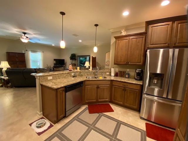 ELLIOTTS POINT 4TH ADDN - Residential