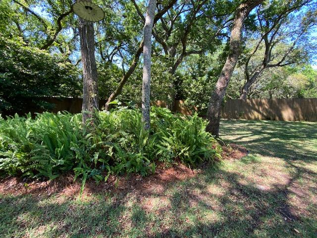 ELLIOTTS POINT 4TH ADDN - Residential