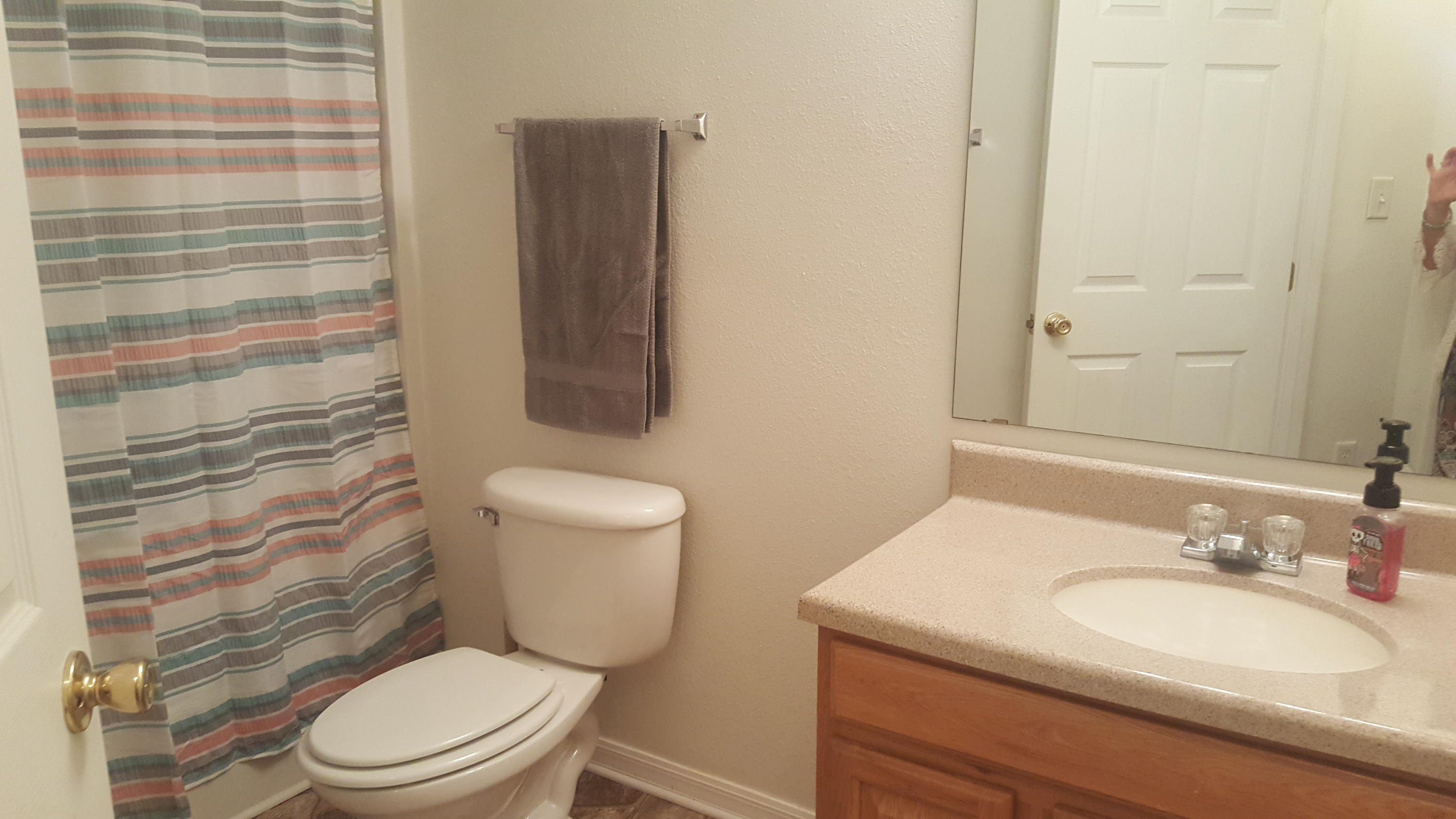 SANTA ROSA OAKS CONDOMINIUM - Residential