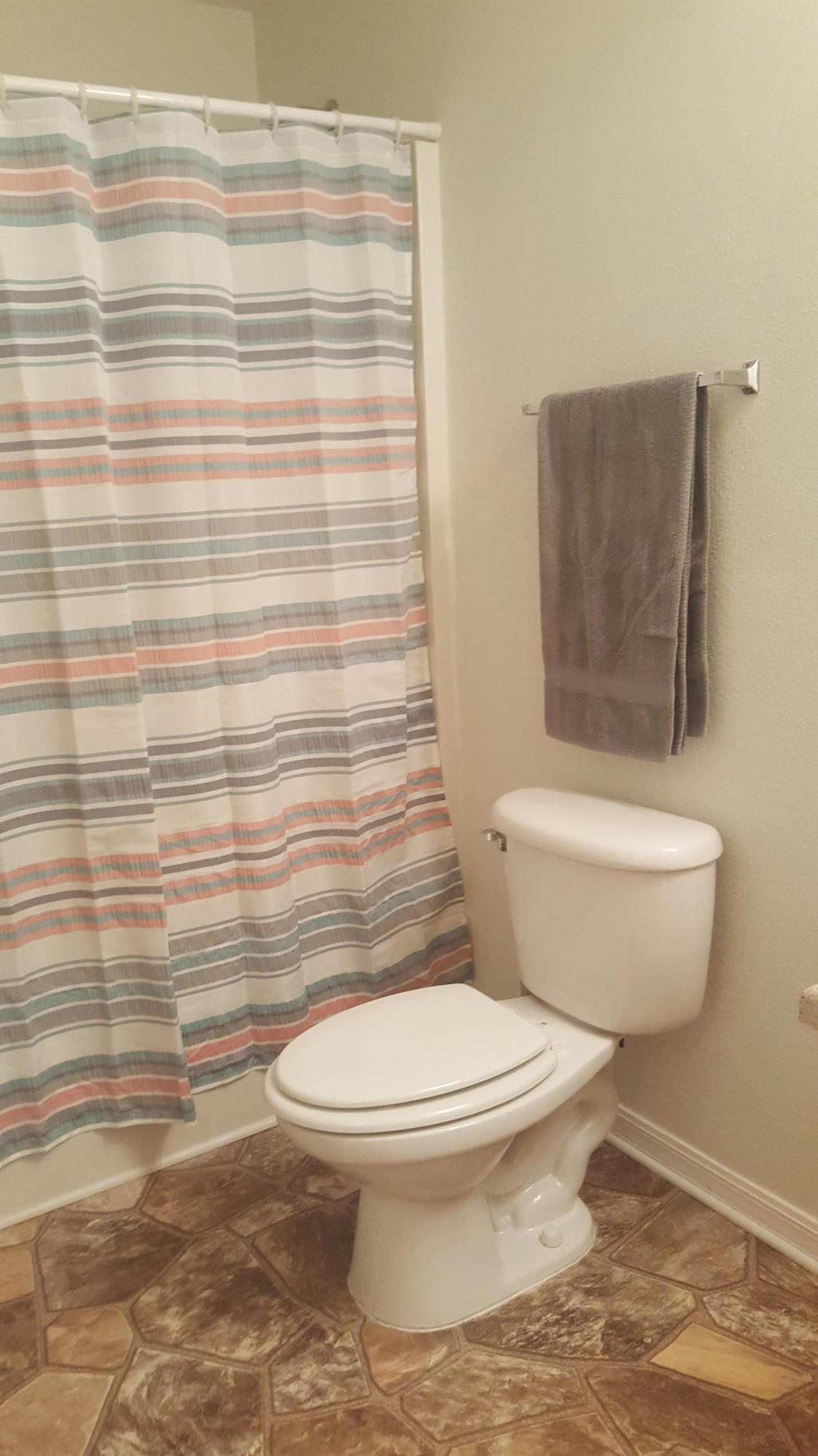 SANTA ROSA OAKS CONDOMINIUM - Residential