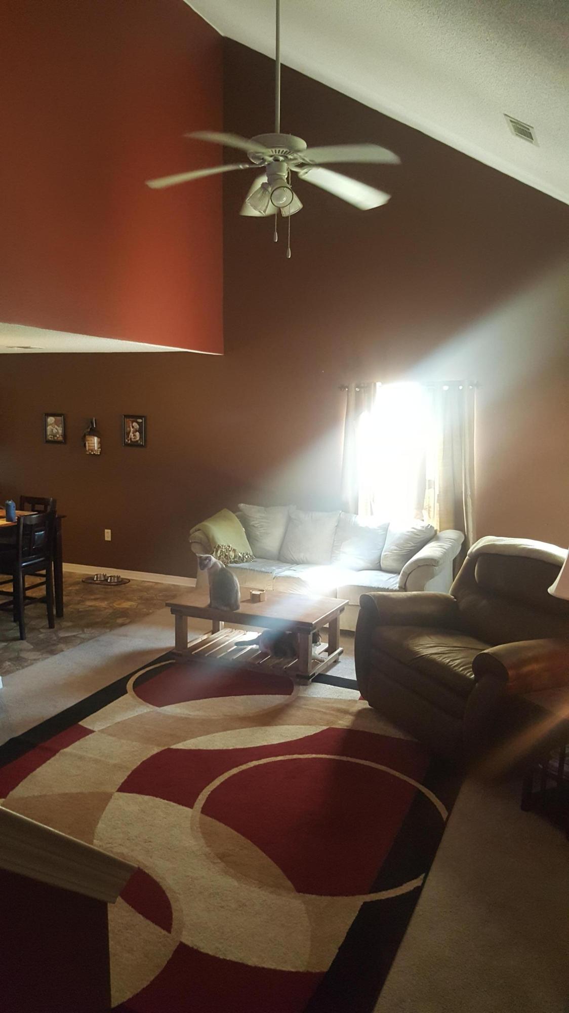 SANTA ROSA OAKS CONDOMINIUM - Residential