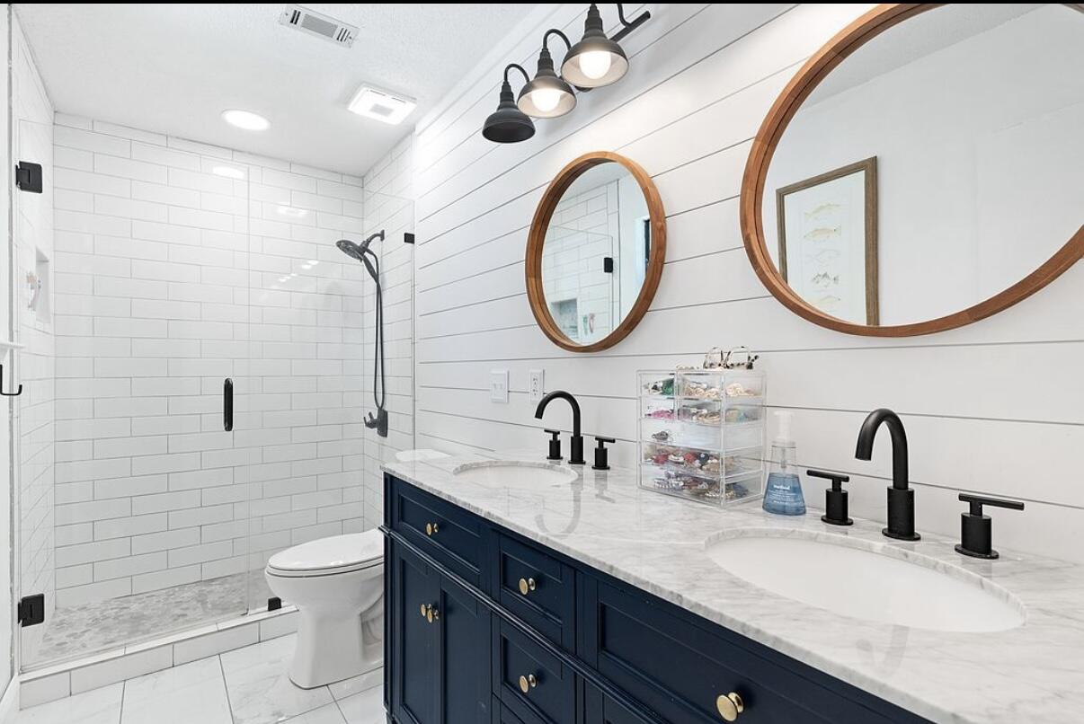 BAY CLIFF ESTATES - Residential