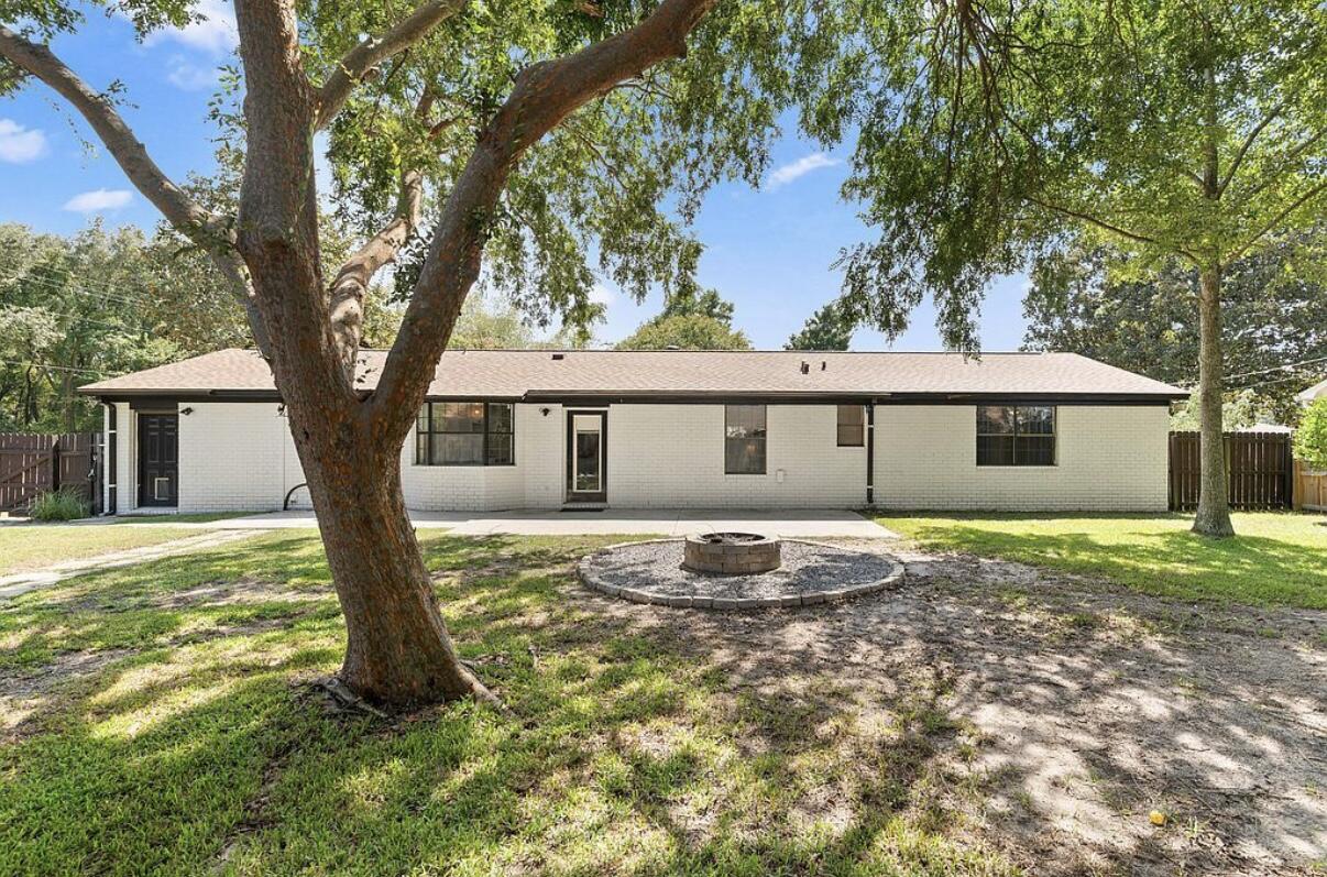 BAY CLIFF ESTATES - Residential