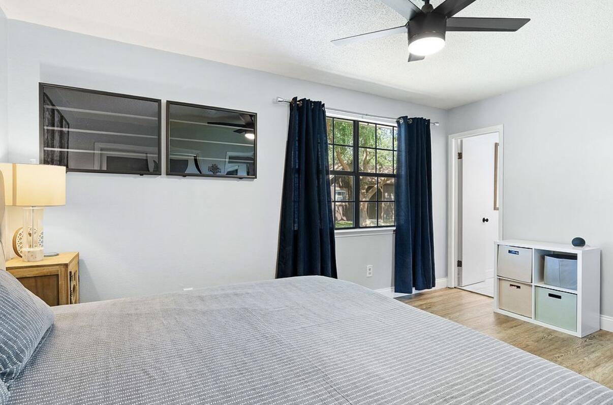 BAY CLIFF ESTATES - Residential