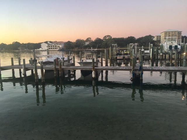 COMMODORES LANDING - Residential Lease