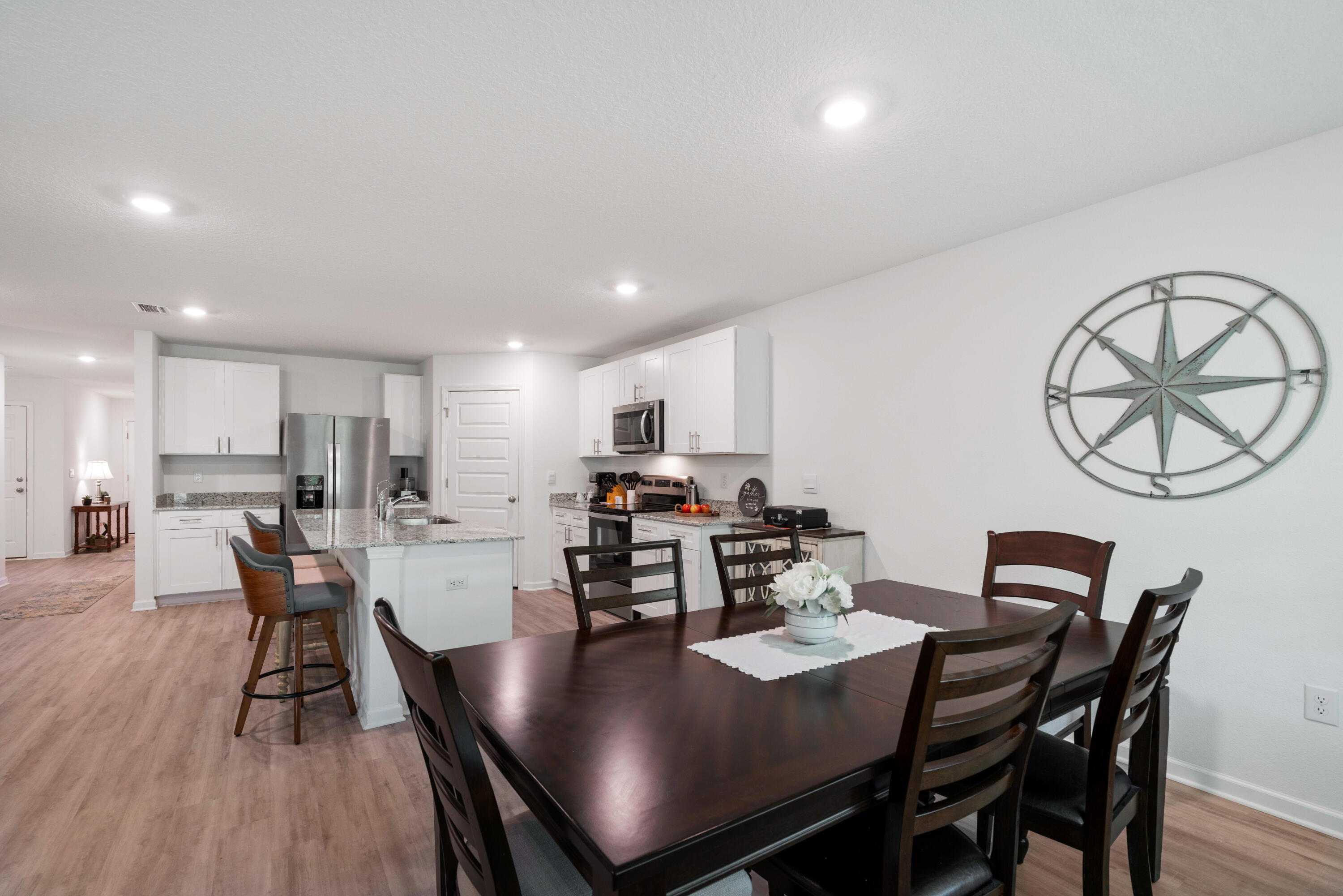 ASHTON PARK - Residential