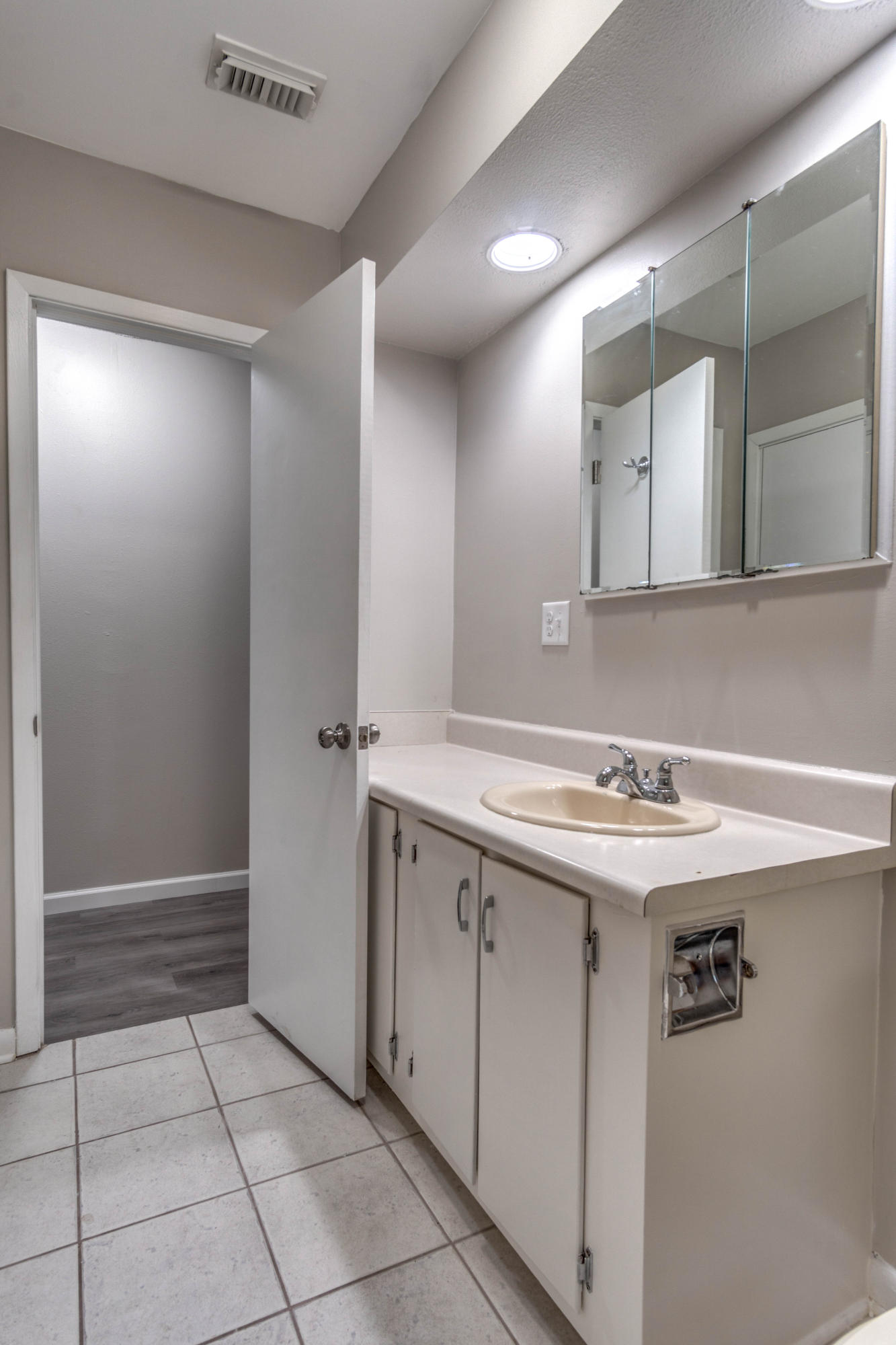 EAST NICEVILLE FIRE (District 15) - Residential