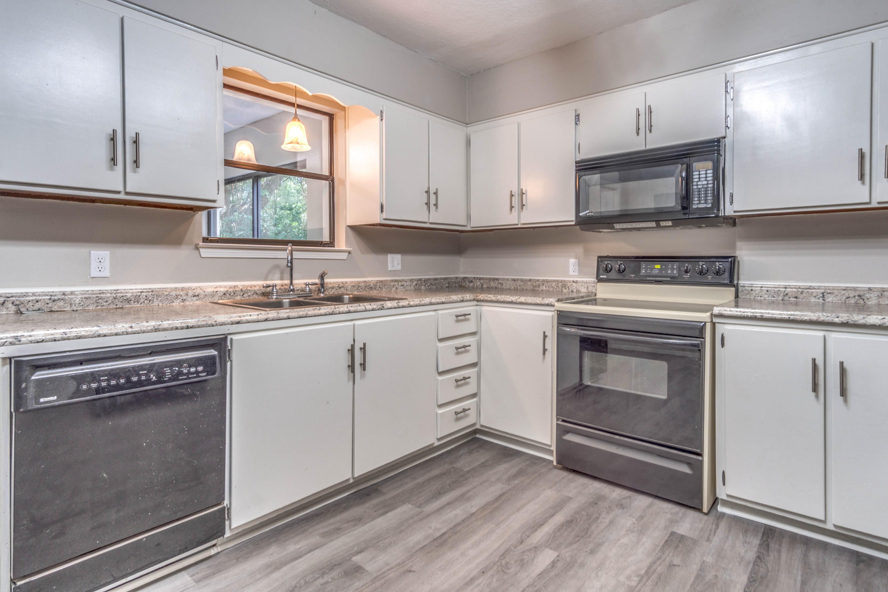 EAST NICEVILLE FIRE (District 15) - Residential