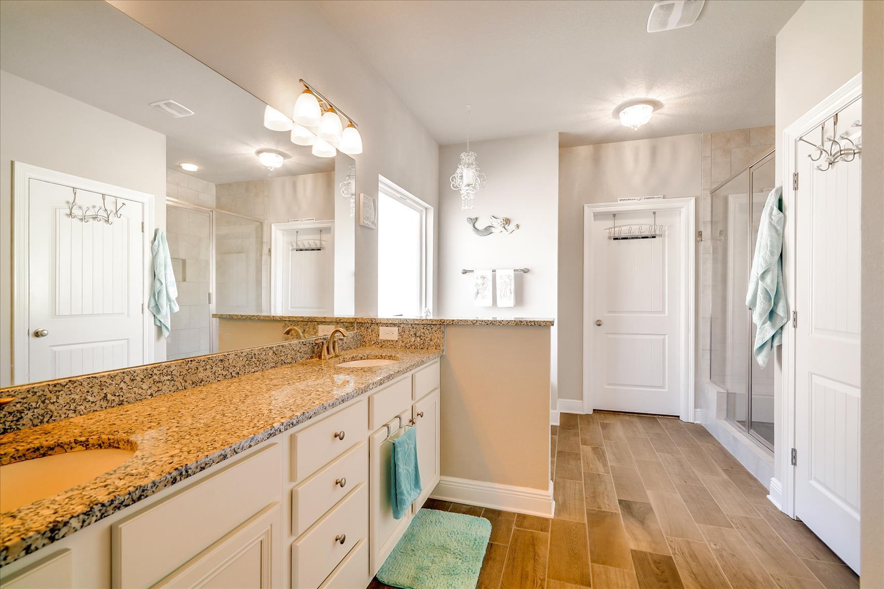 PEACH CREEK PH 4 - Residential