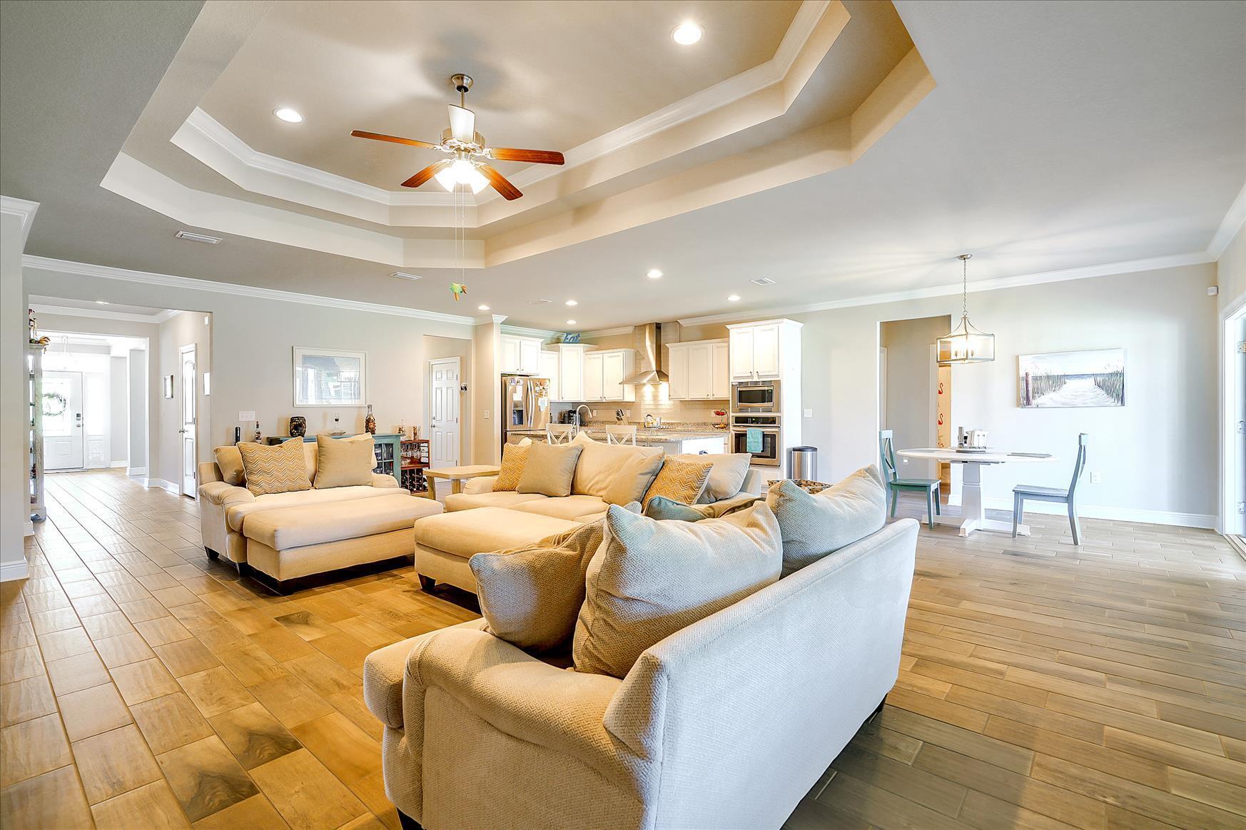 PEACH CREEK PH 4 - Residential