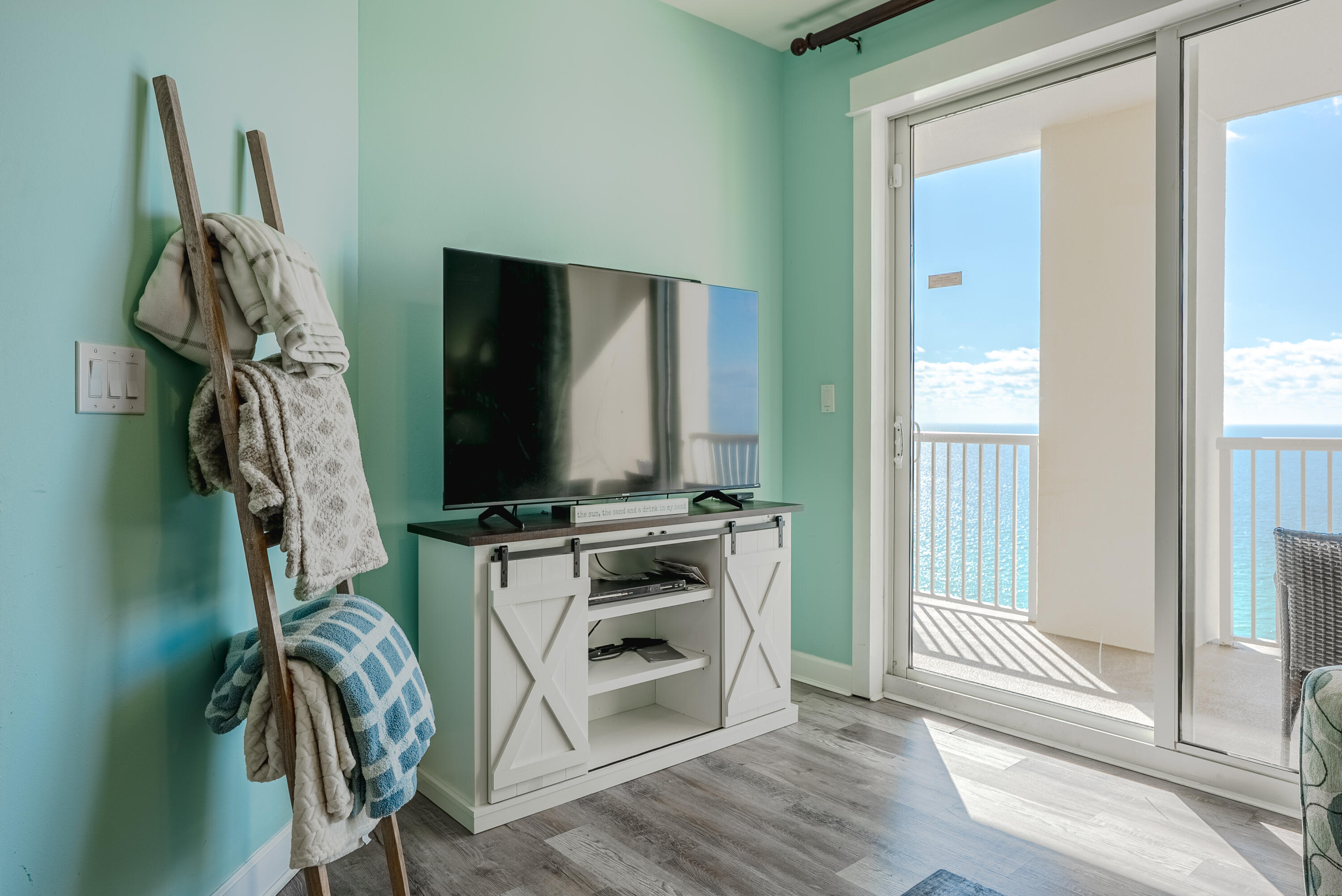 GRAND PANAMA BEACH RESORTS - Residential