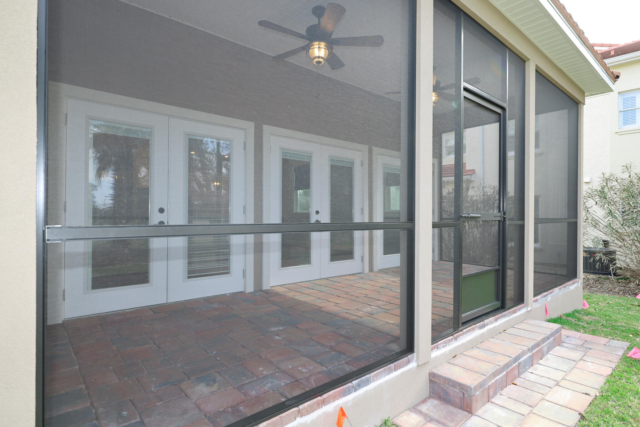 27-1S-22-1554-0000-002A - Residential