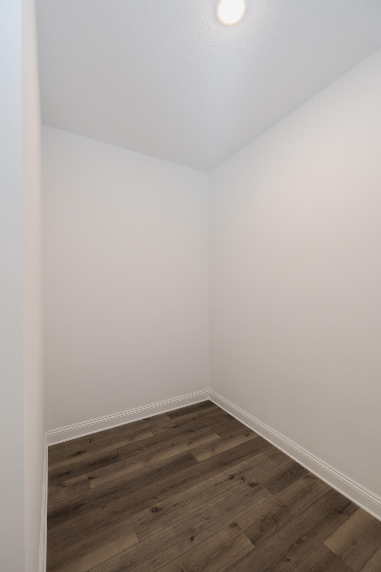 27-1S-22-1554-0000-002A - Residential