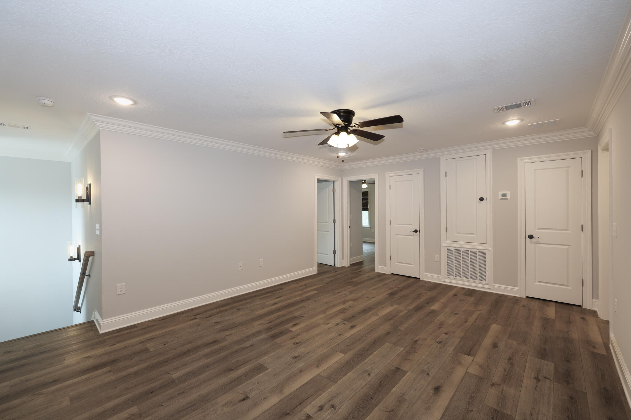 27-1S-22-1554-0000-002A - Residential