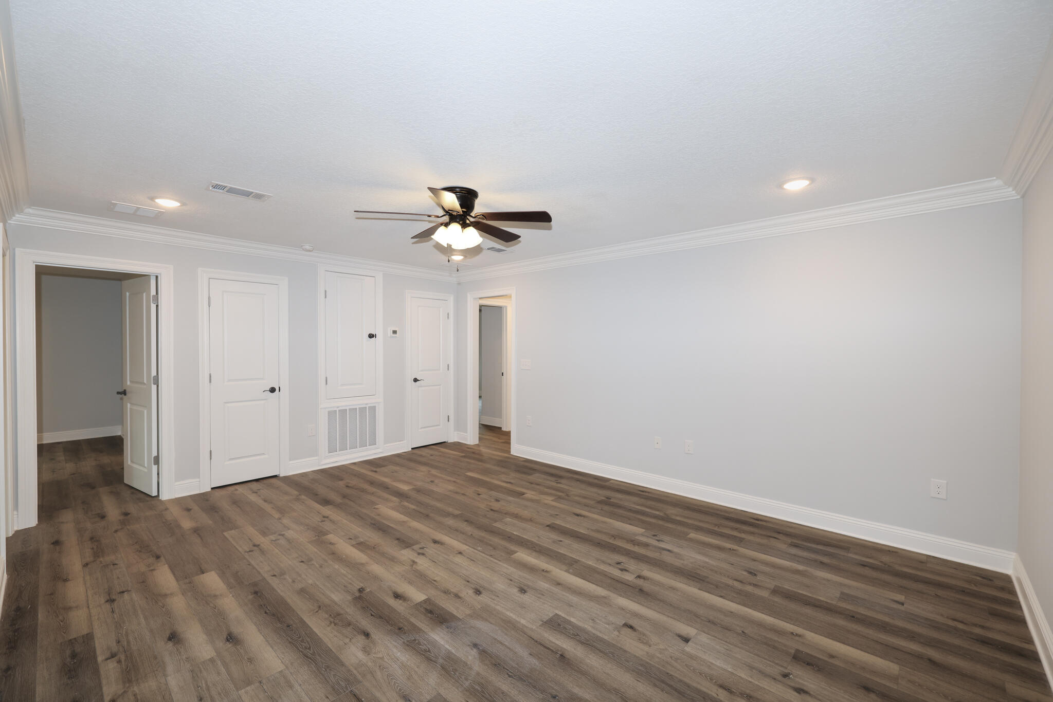 27-1S-22-1554-0000-002A - Residential