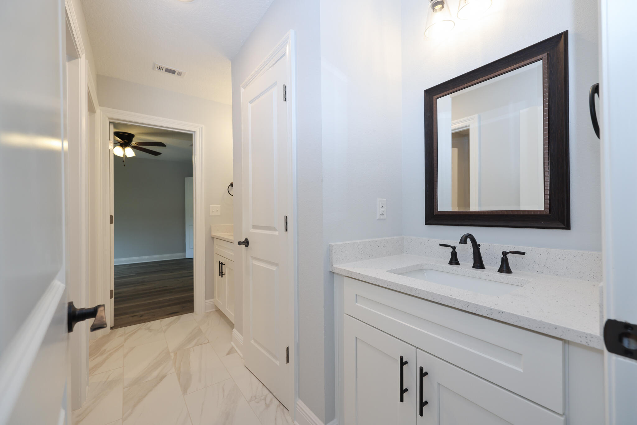 27-1S-22-1554-0000-002A - Residential