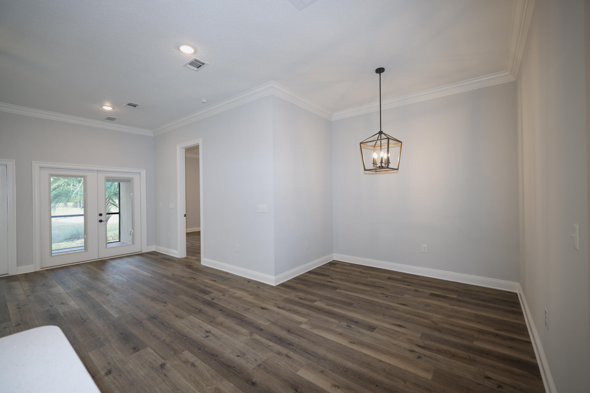 27-1S-22-1554-0000-002A - Residential