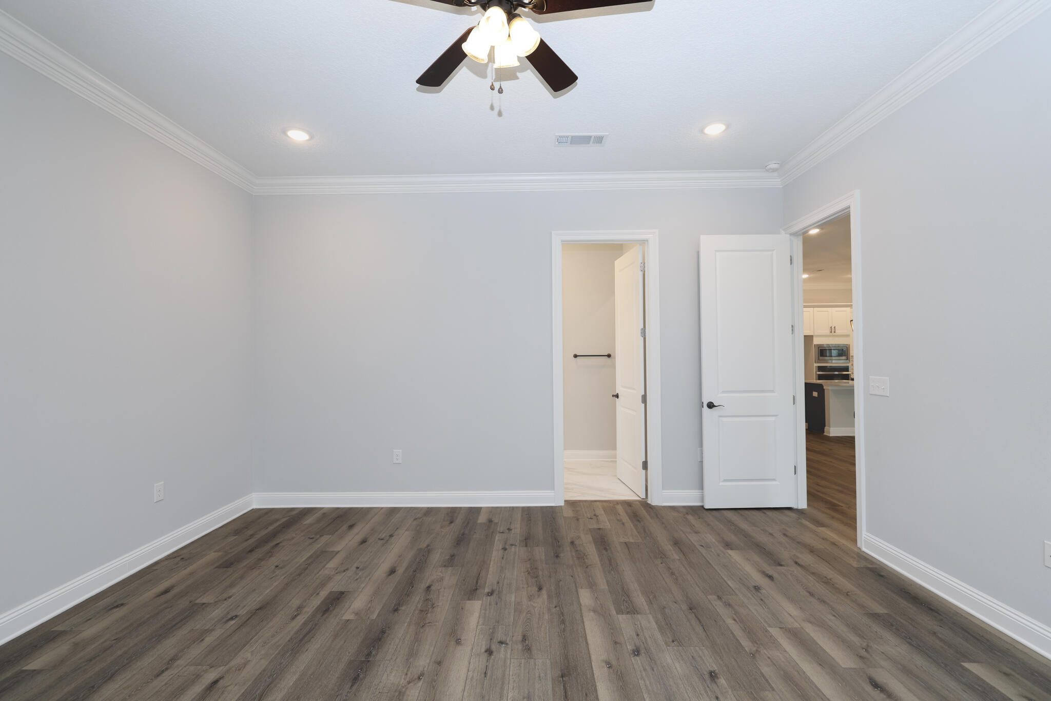 27-1S-22-1554-0000-002A - Residential