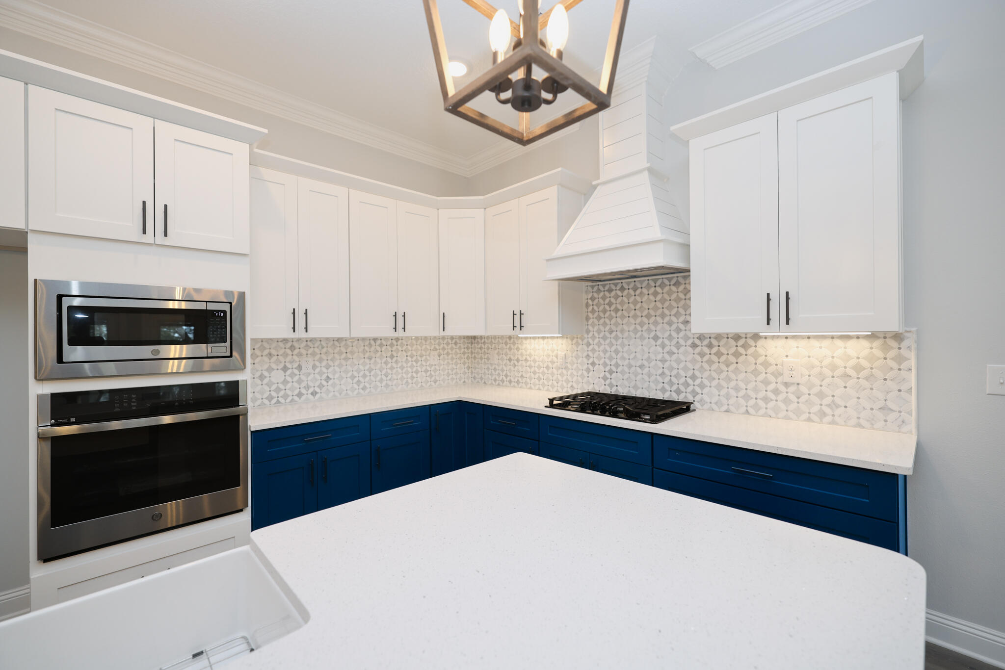 27-1S-22-1554-0000-002A - Residential