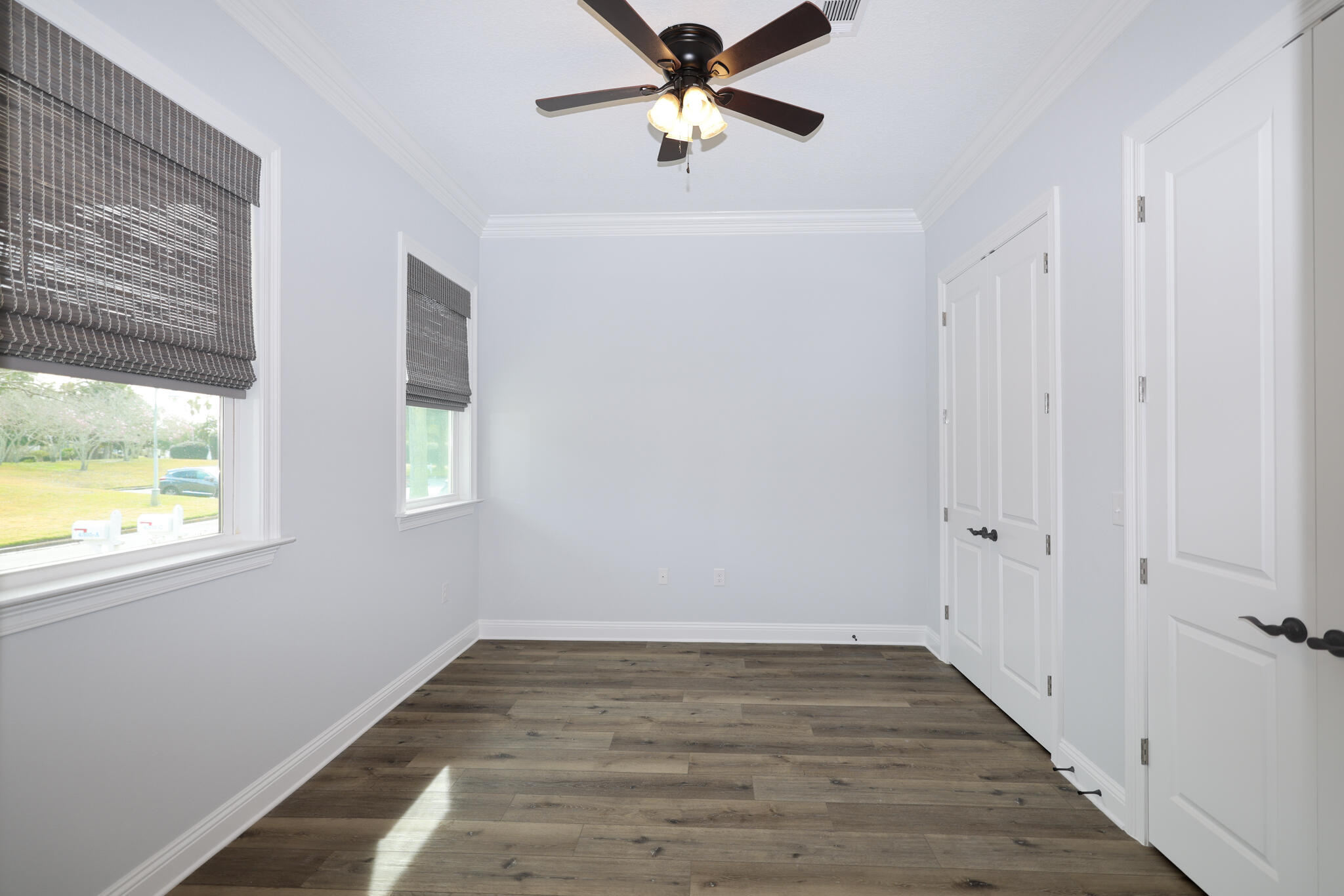 27-1S-22-1554-0000-002A - Residential