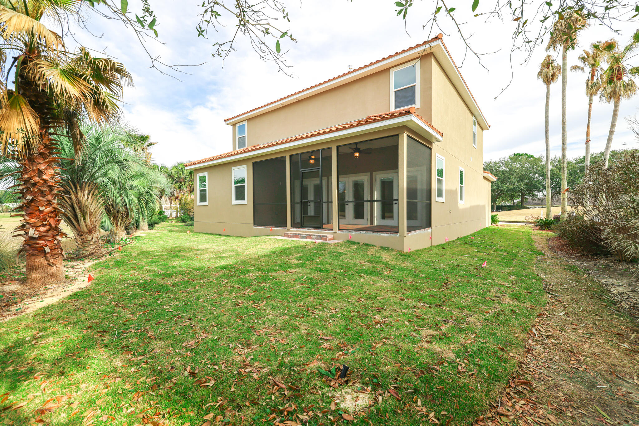 27-1S-22-1554-0000-002A - Residential