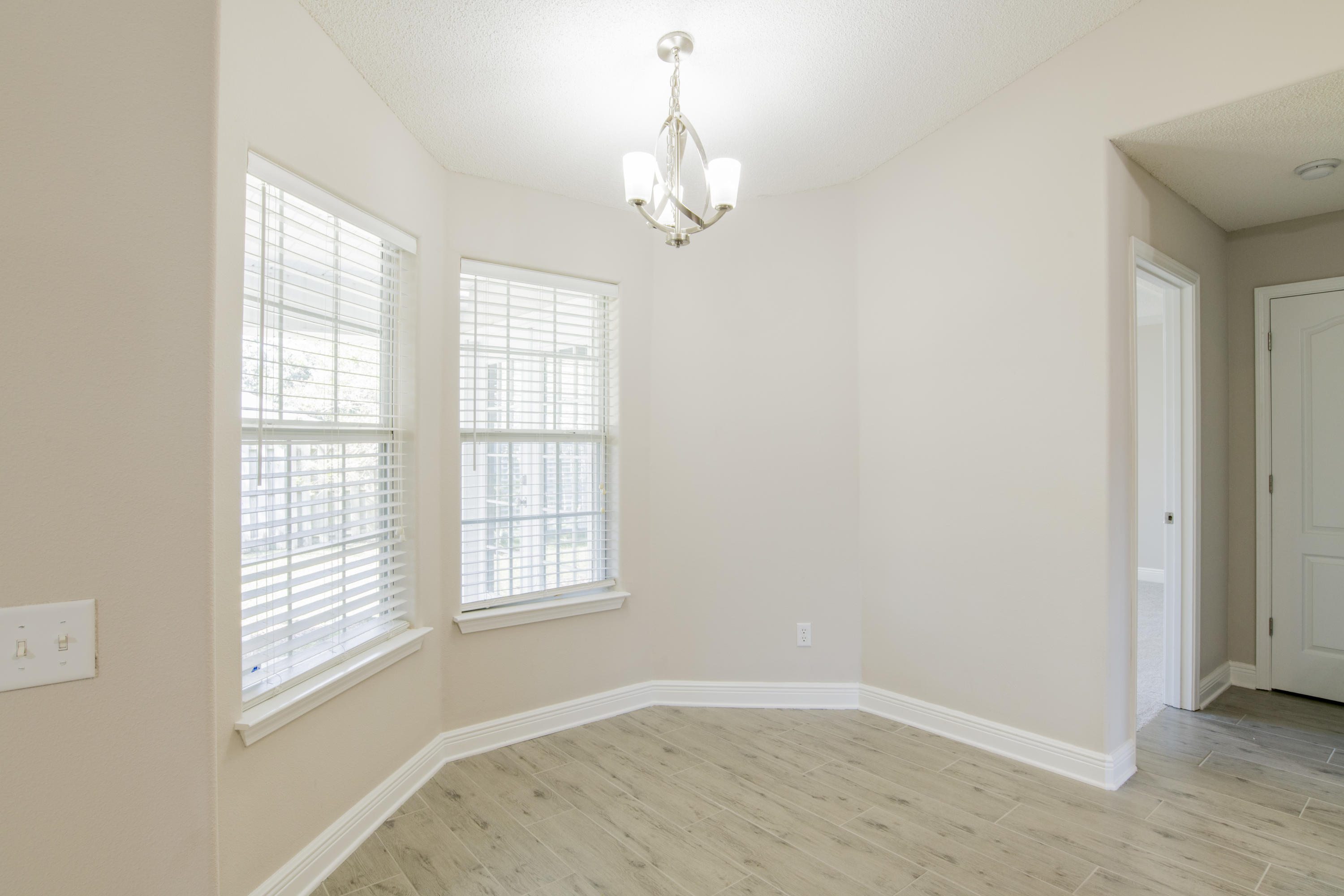 WOODLAWN HEIGHTS - Residential