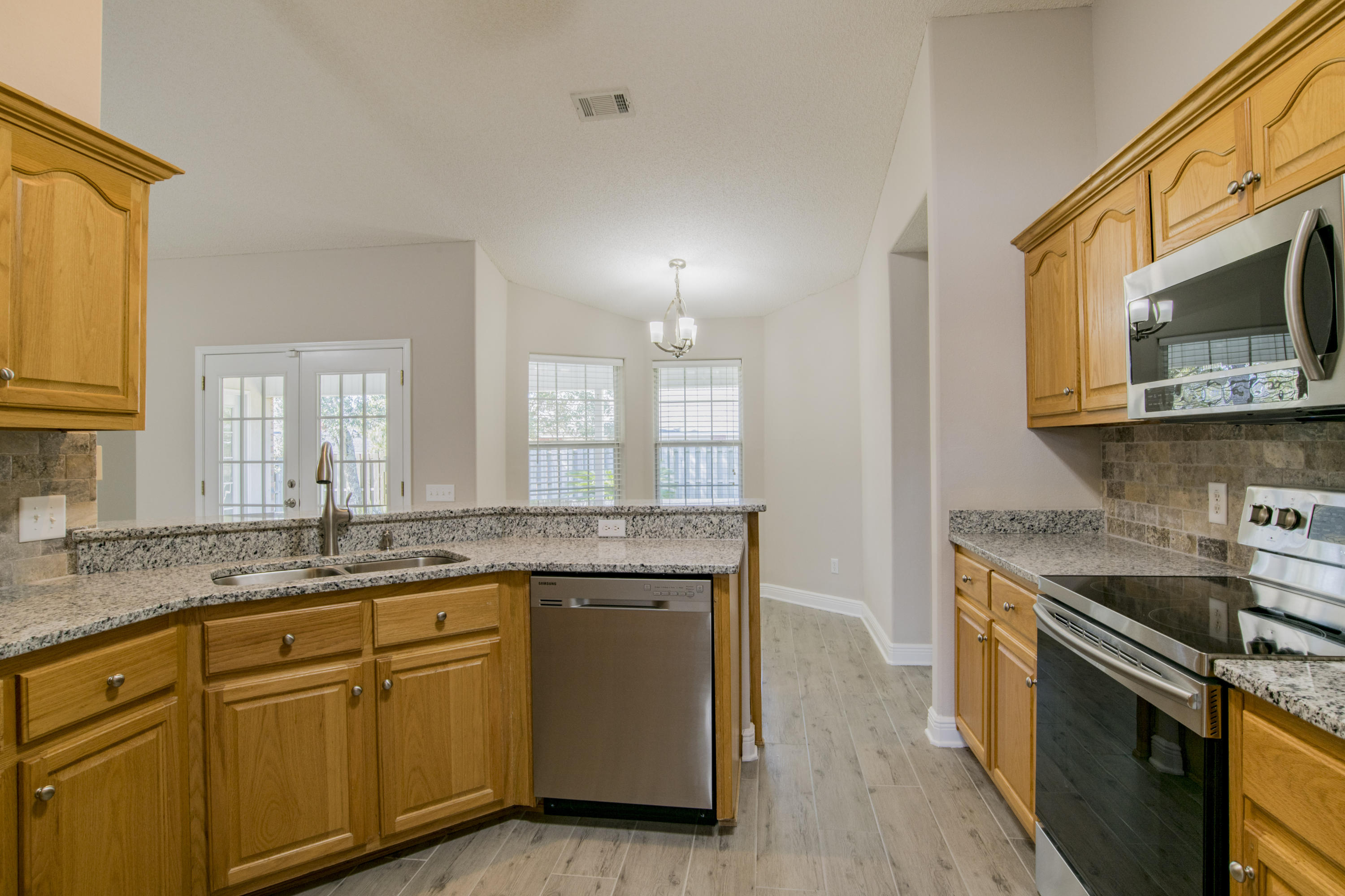 WOODLAWN HEIGHTS - Residential