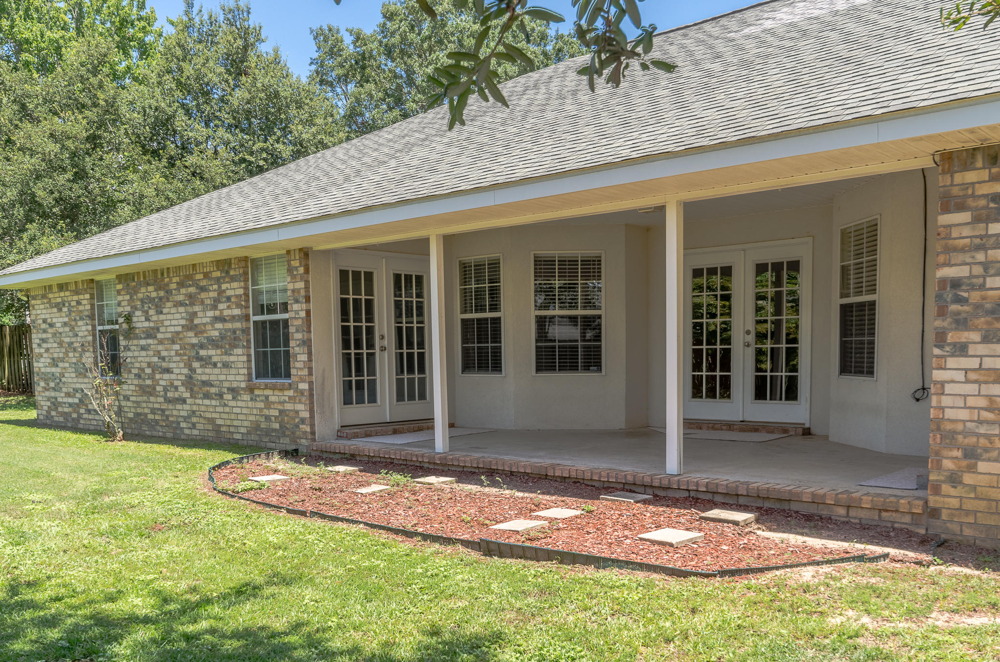 WOODLAWN HEIGHTS - Residential