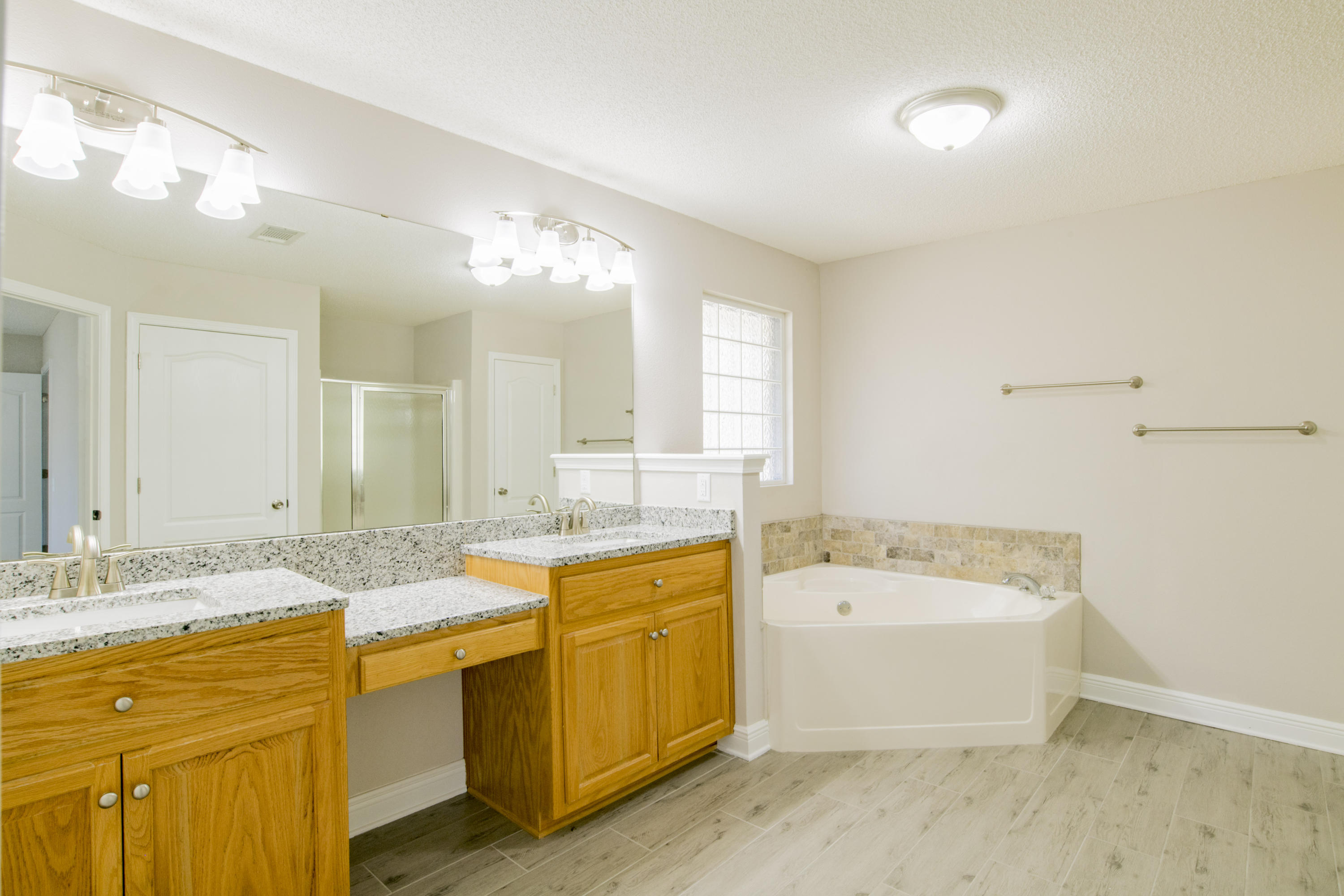 WOODLAWN HEIGHTS - Residential