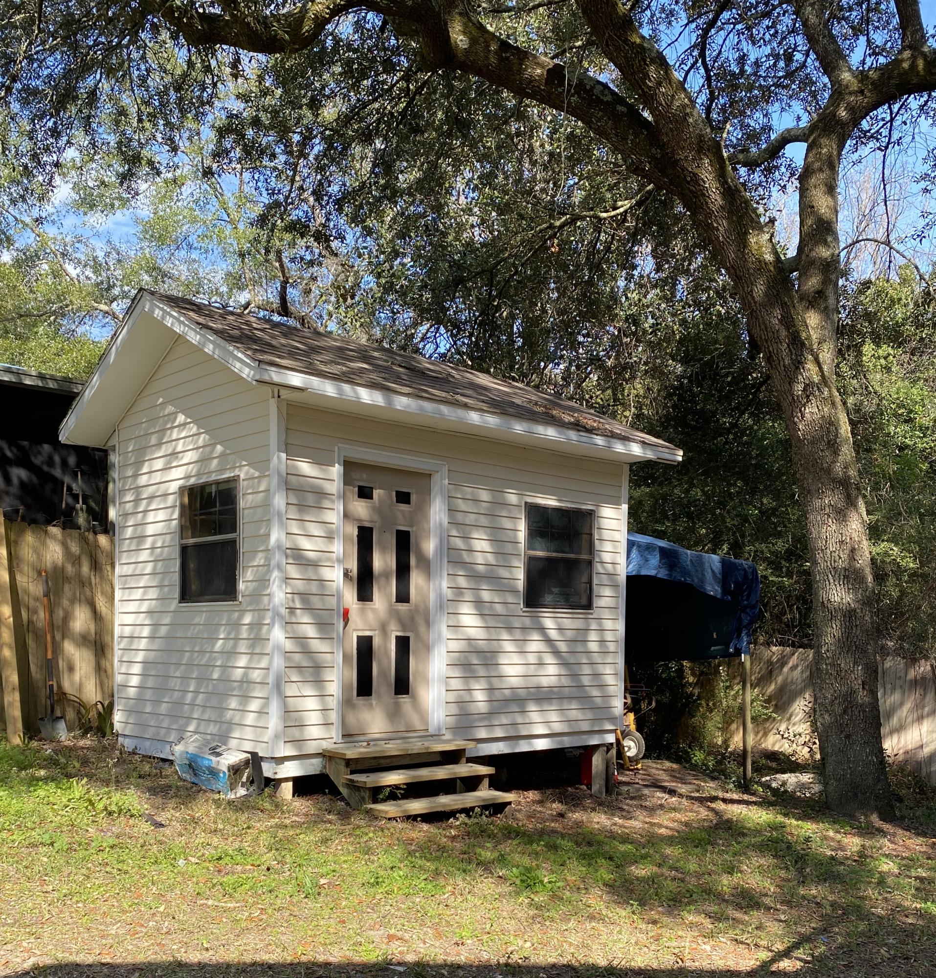 HELMS & ALLEN - Residential