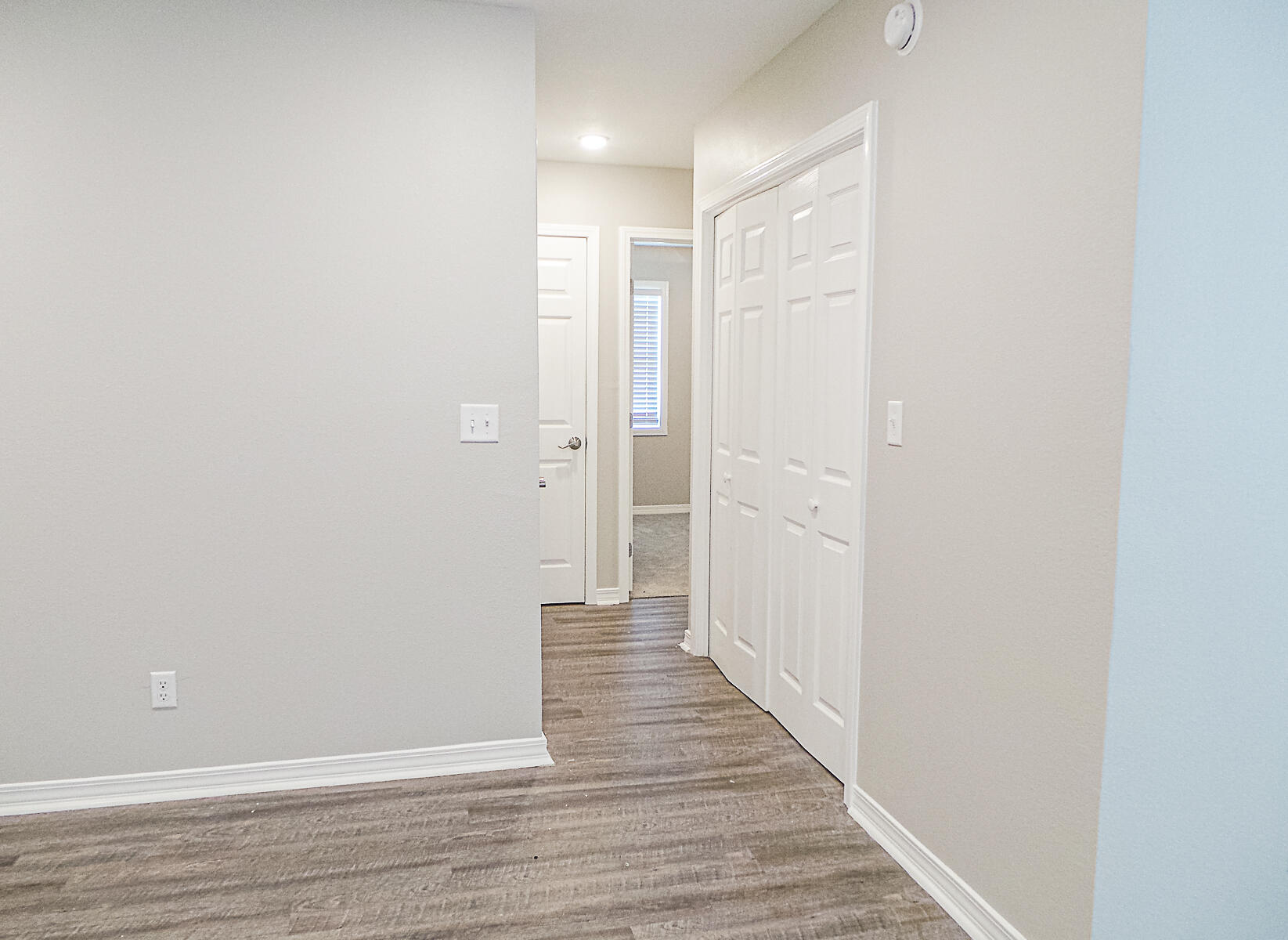 Berthe Avenue Apartments - Residential Lease