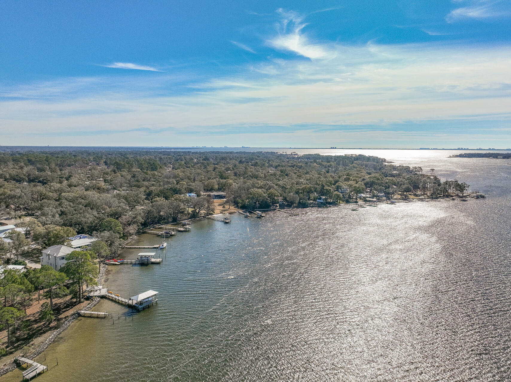 GREY MOSS POINT - Residential