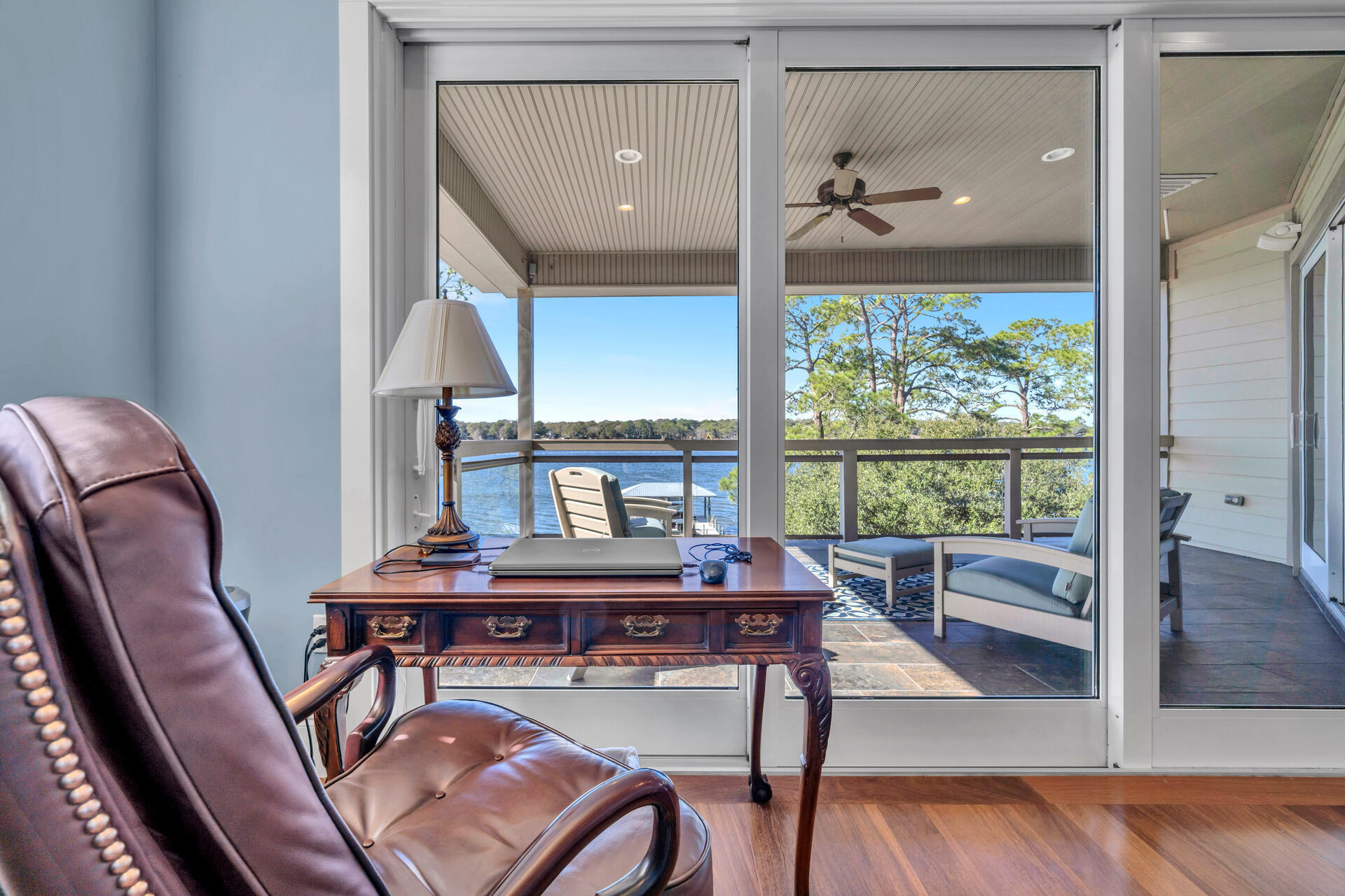GREY MOSS POINT - Residential