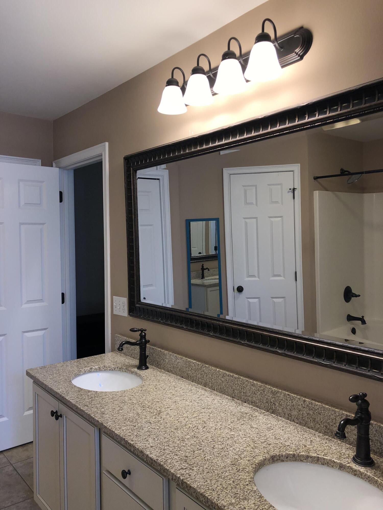 SUMMERWOOD - Residential