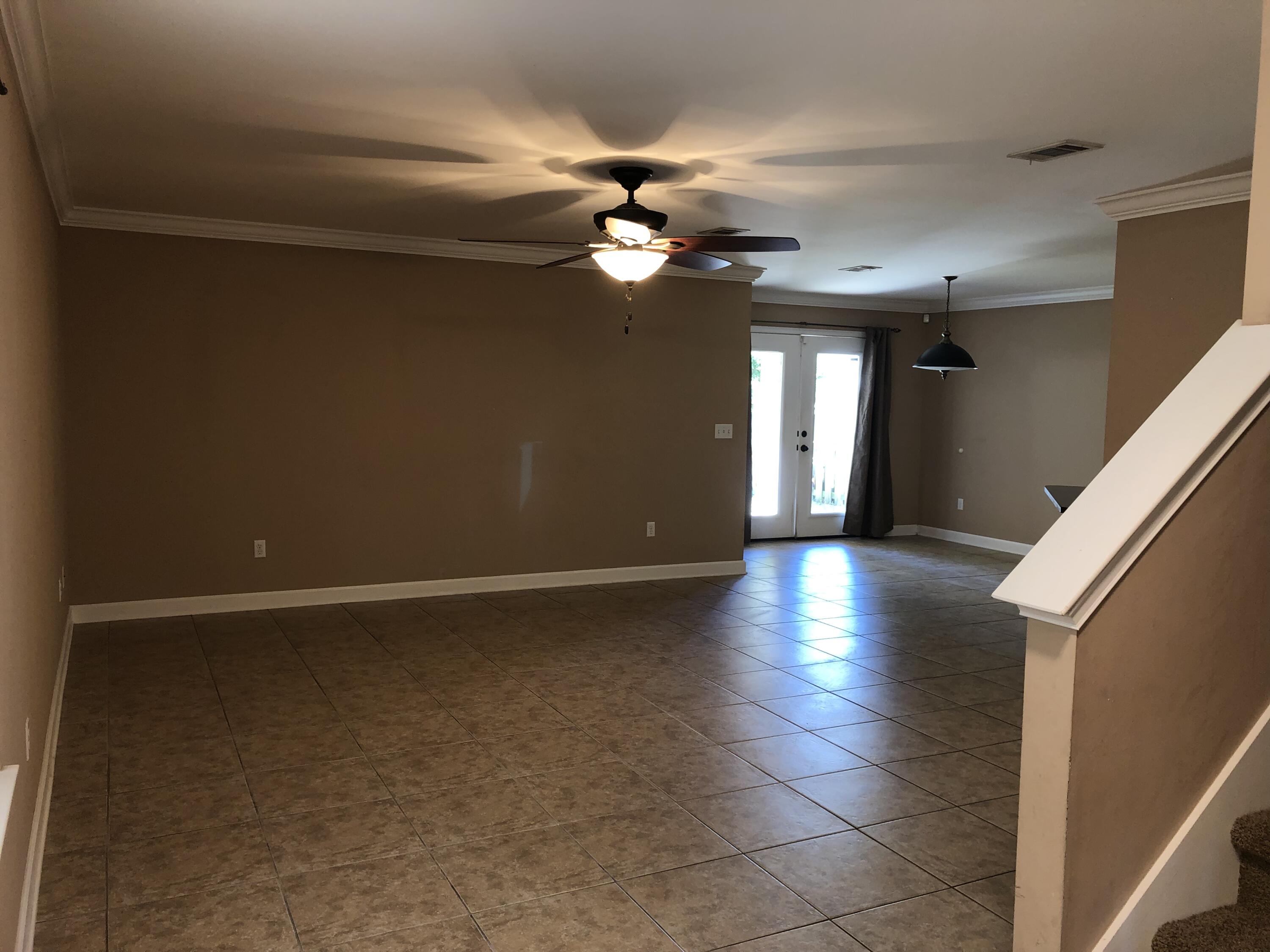 SUMMERWOOD - Residential