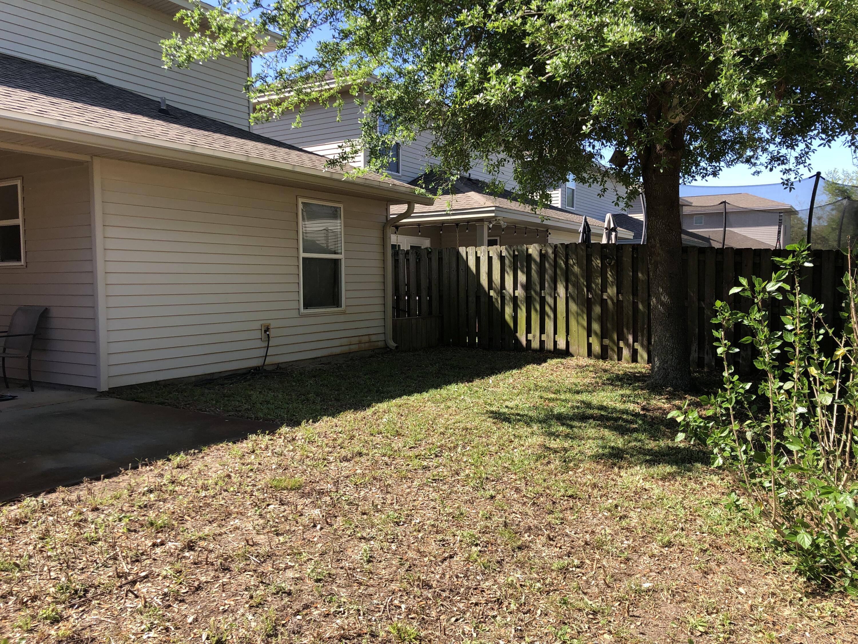 SUMMERWOOD - Residential