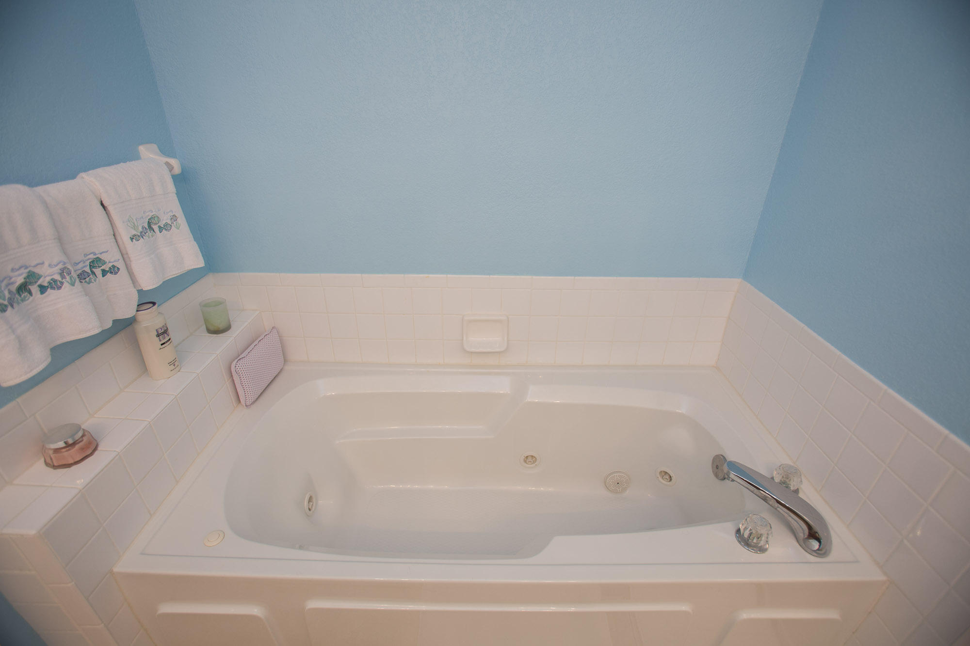 BELLE MER CONDOMINIUM - Residential