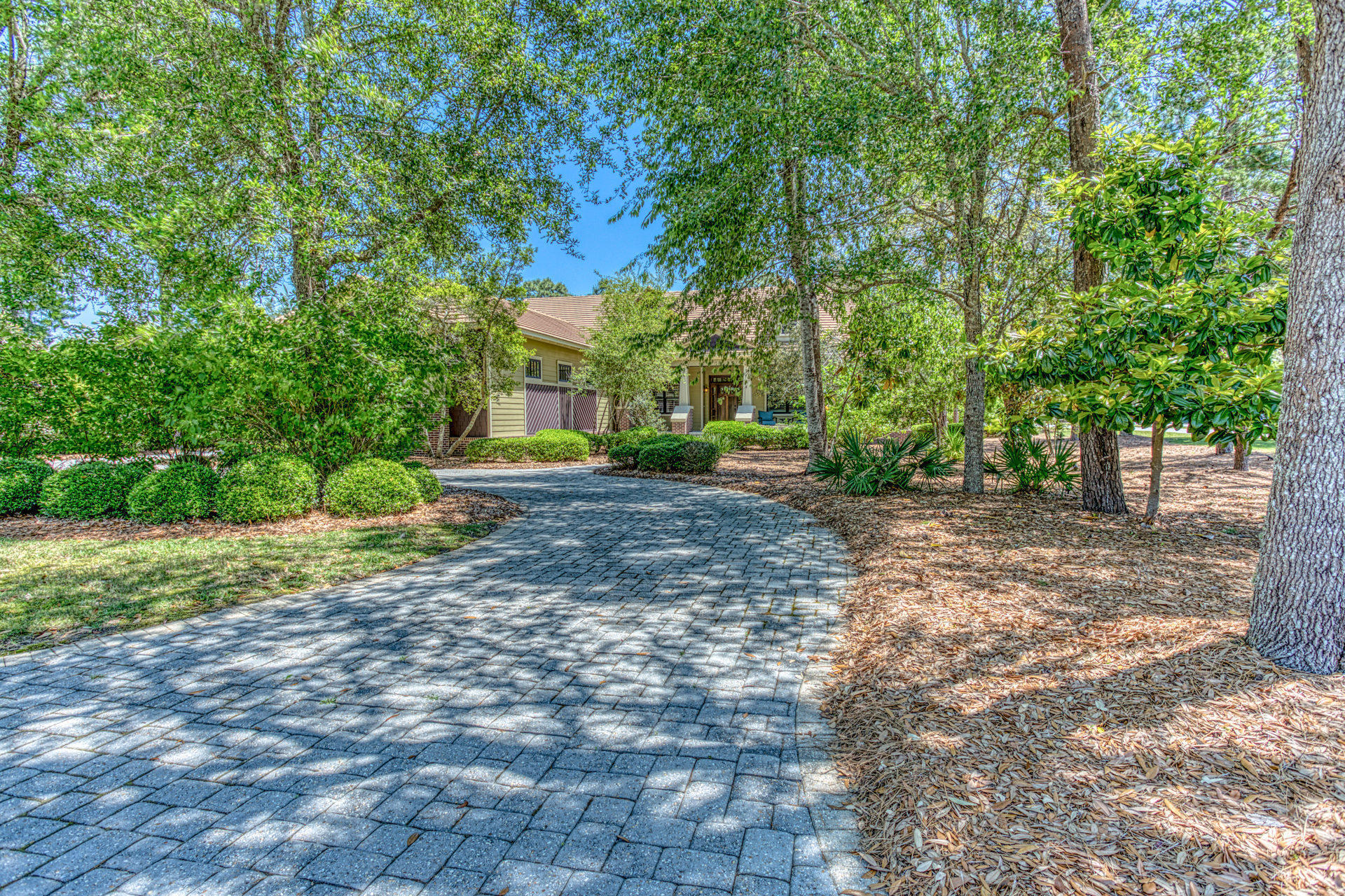 WILD HERON - Residential