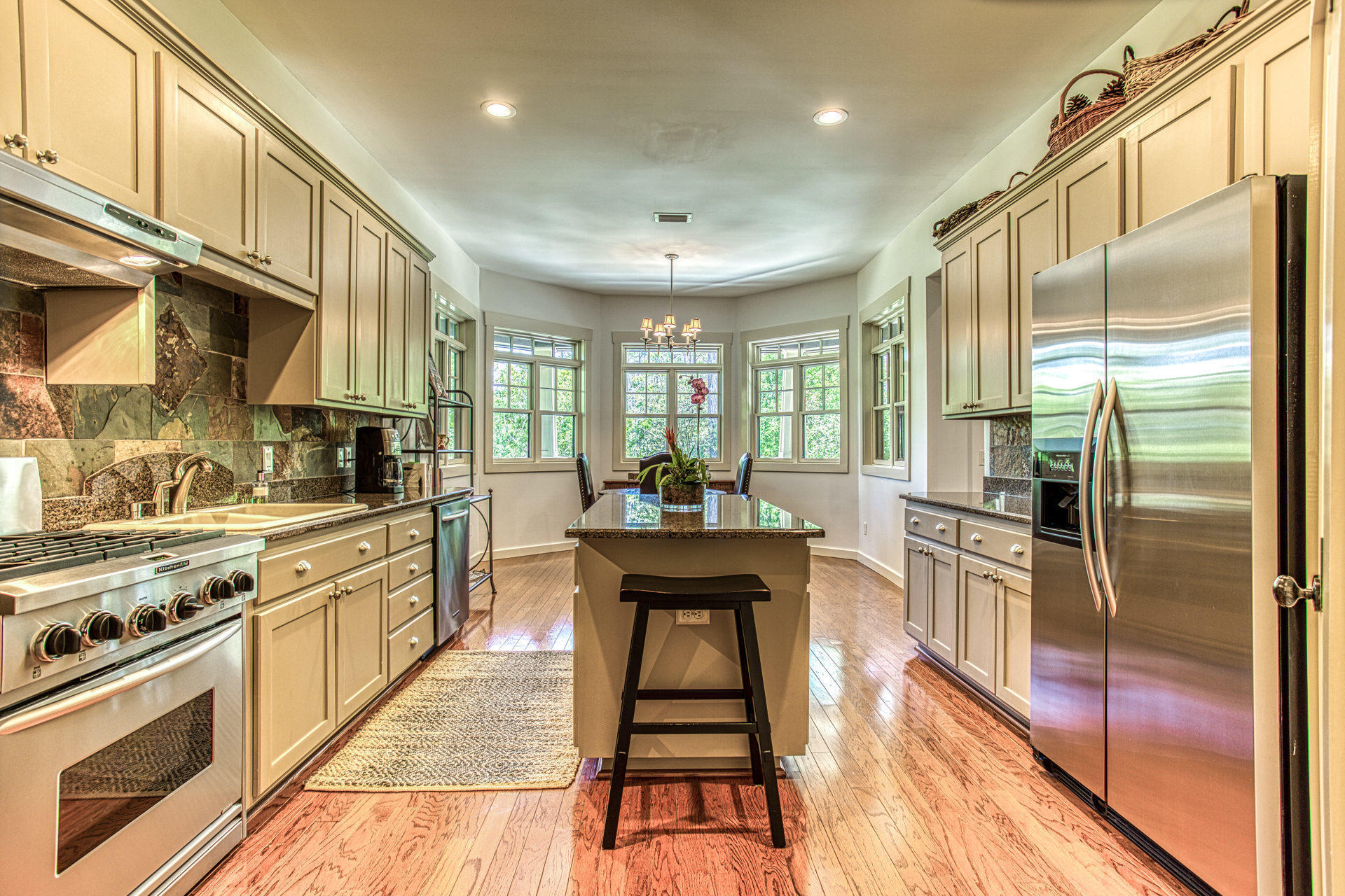 WILD HERON - Residential