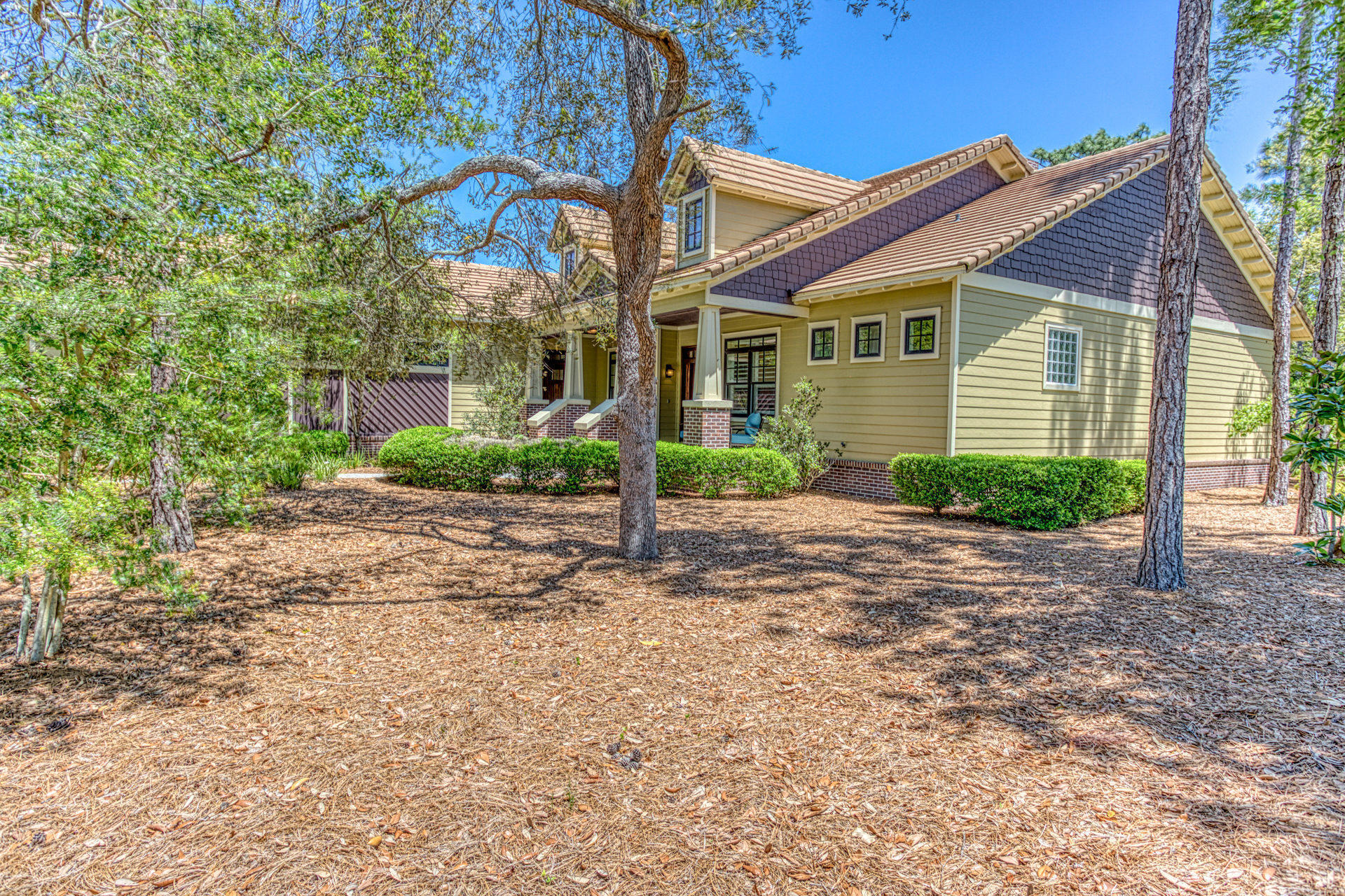 WILD HERON - Residential