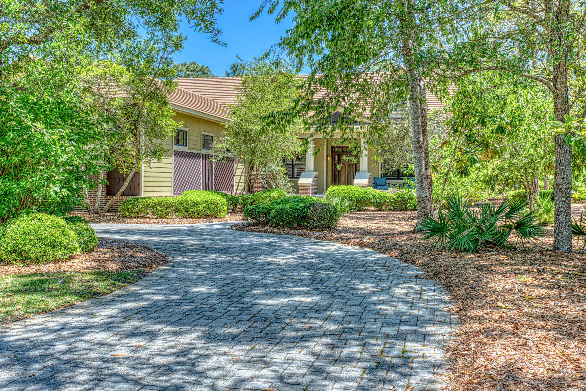 WILD HERON - Residential