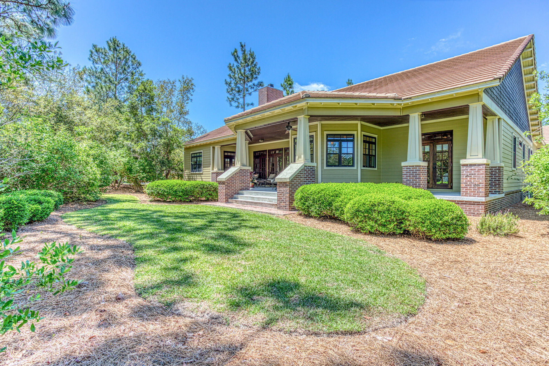 WILD HERON - Residential