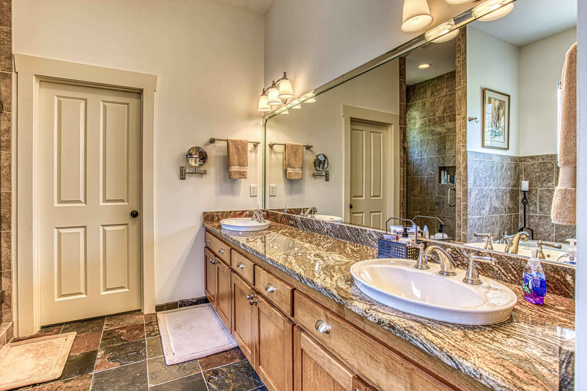 WILD HERON - Residential