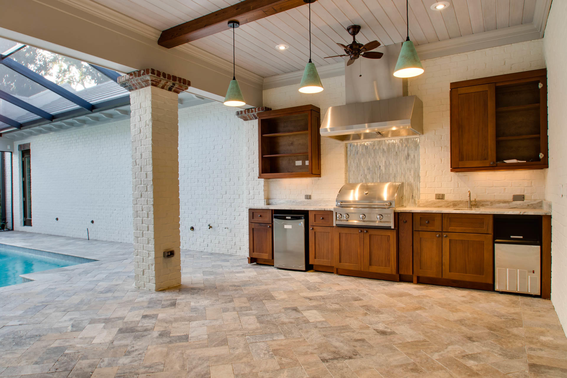 BURNT PINE - Residential