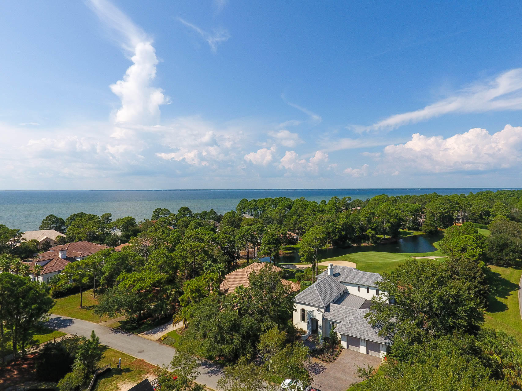 BURNT PINE - Residential