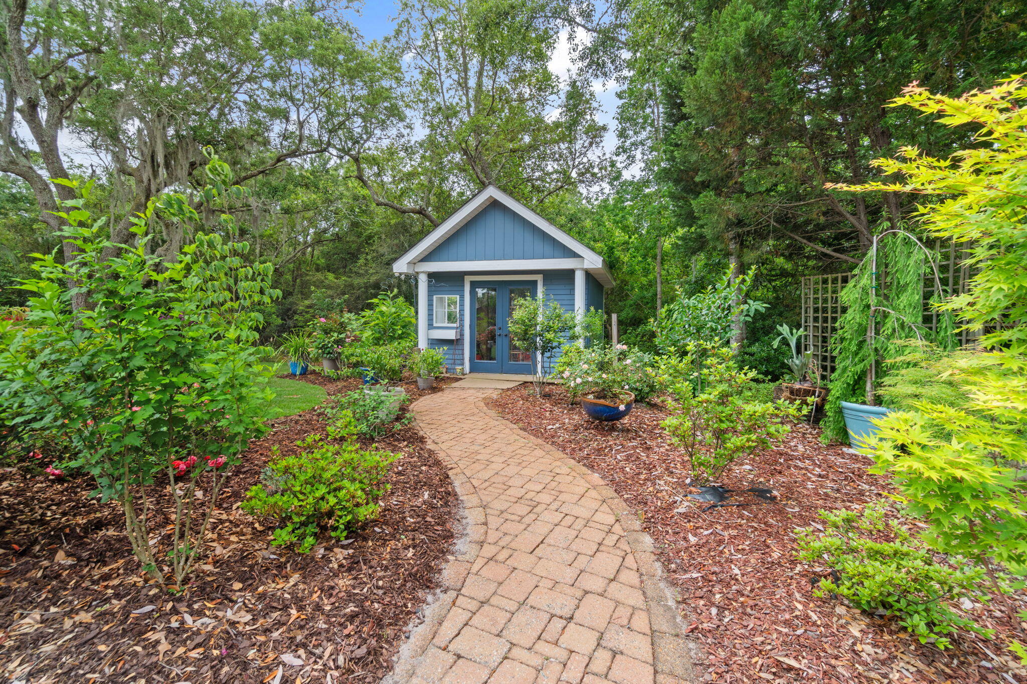 MOSSY COVE - Residential
